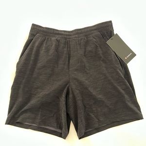 Men’s lululemon Pace Breaker Short 7” Lined in black